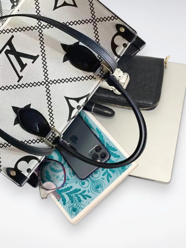 DBS-LC398 - Onthego MM Handbag Deal
