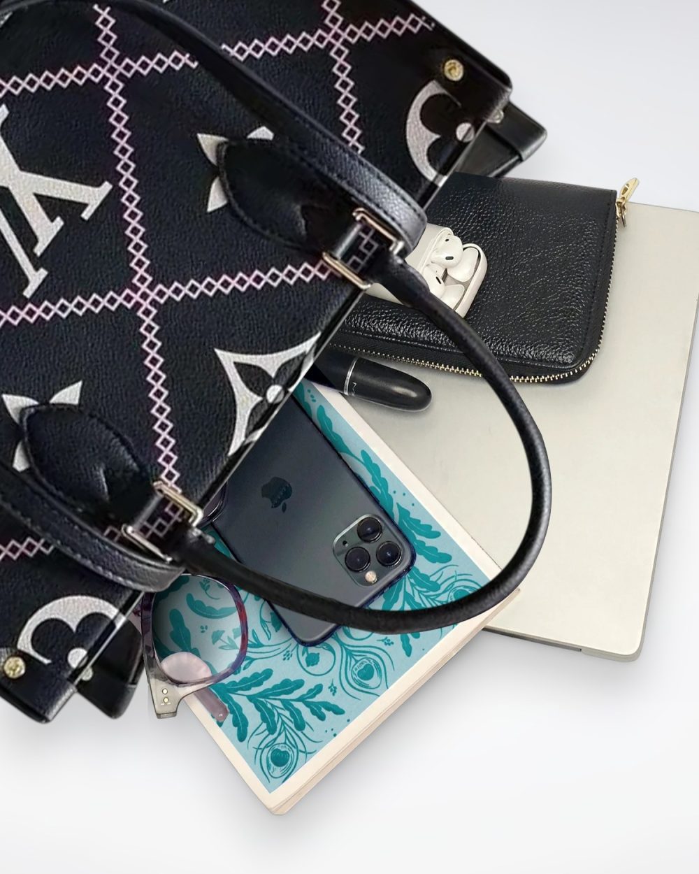 DBS-LC399 - Onthego MM Handbag Deal