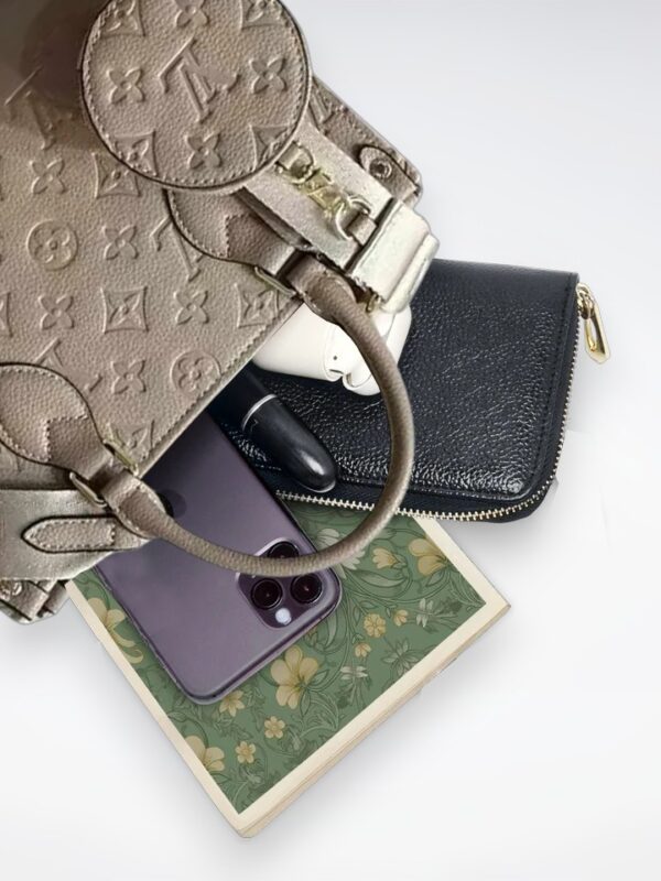 DBS-LC403 - Onthego PM Handbag Deal