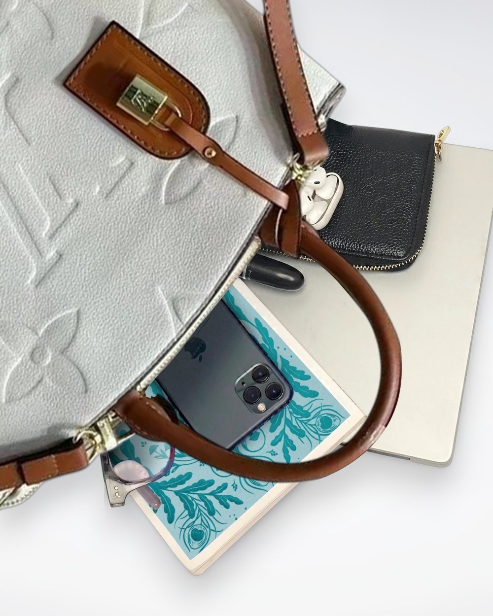 DBS-LC424 - Petit Palais Handbag Deal