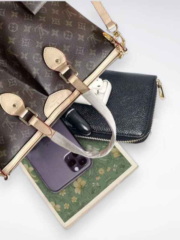 DBS-LC450 - Palermo PM Handbag Deal