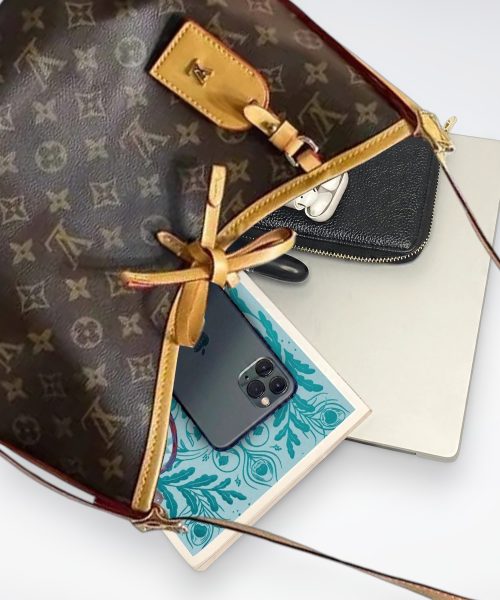 DBS-LC460 - CarryAll PM Handbag Deal