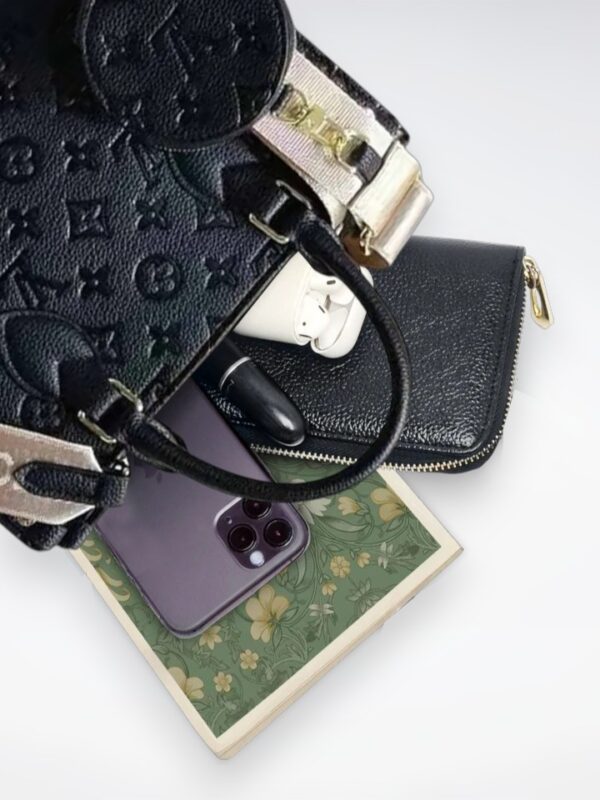 DBS-LC404 - Onthego PM Handbag Deal