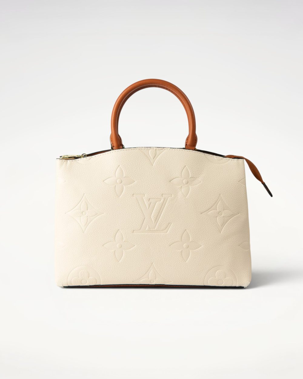 DBS-LC424 - Petit Palais Handbag Deal