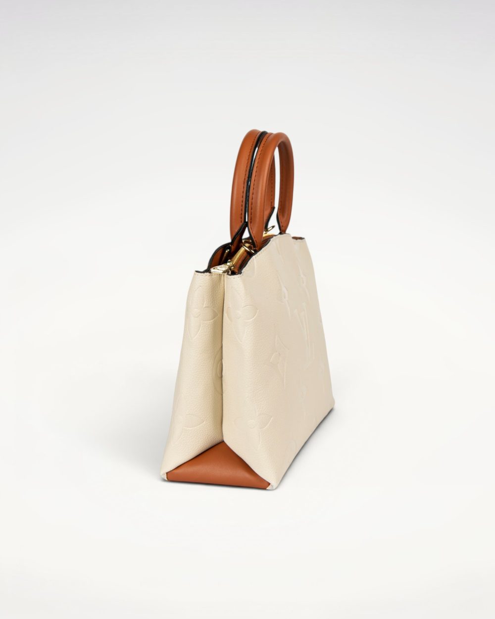 DBS-LC424 - Petit Palais Handbag Deal