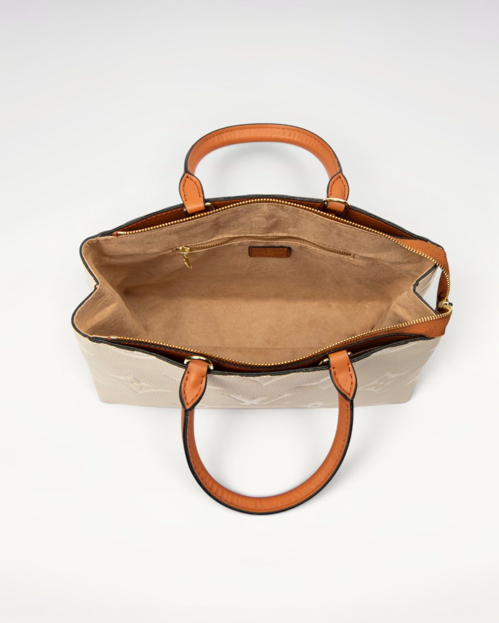 DBS-LC424 - Petit Palais Handbag Deal