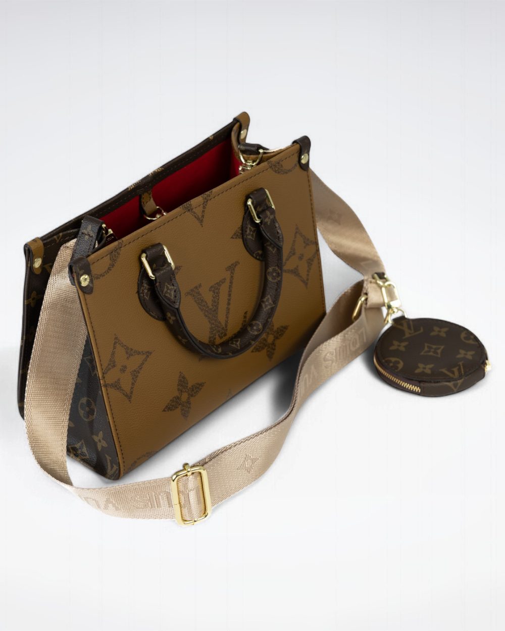 DBS-LC400 - Onthego PM Handbag Deal