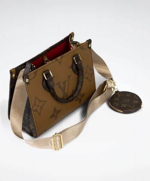 DBS-LC401 - Onthego PM Handbag Deal