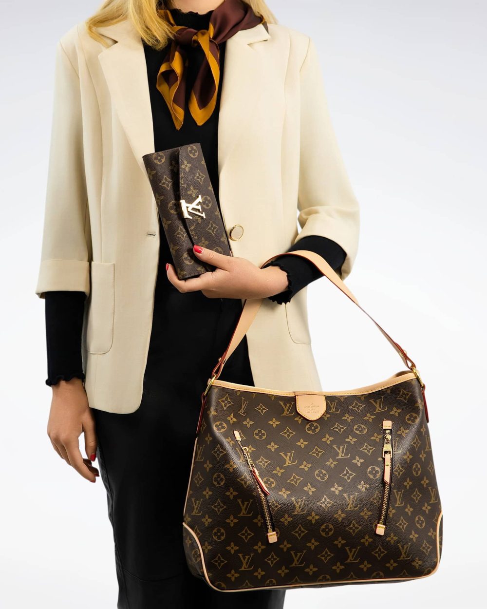 DBS-LC478 - Delightful MM Handbag Deal