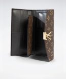 DBS-LC479 - Delightful MM Handbag Deal