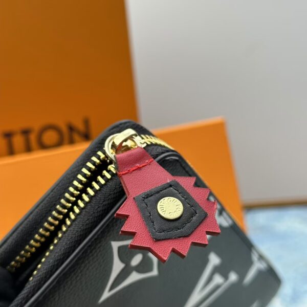 Louis Vuitton Crafty Pochette Felicie Monogram Empreinte Black For Women, Women's Wallets 8.3in/21cm LV M69515