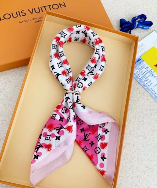 Square 70cm Silk Scarves (Random Style)
