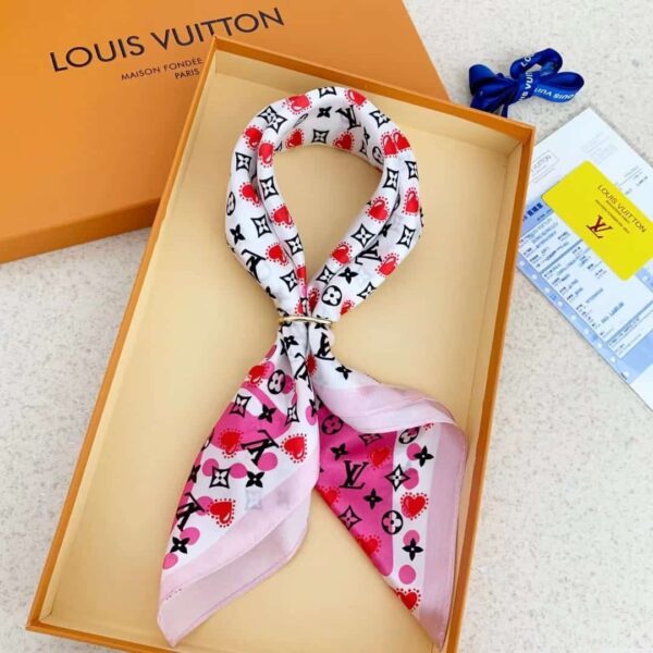 Random Style Fashion Scarves