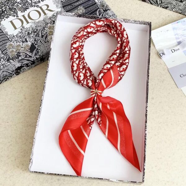 Random Style Fashion Scarves
