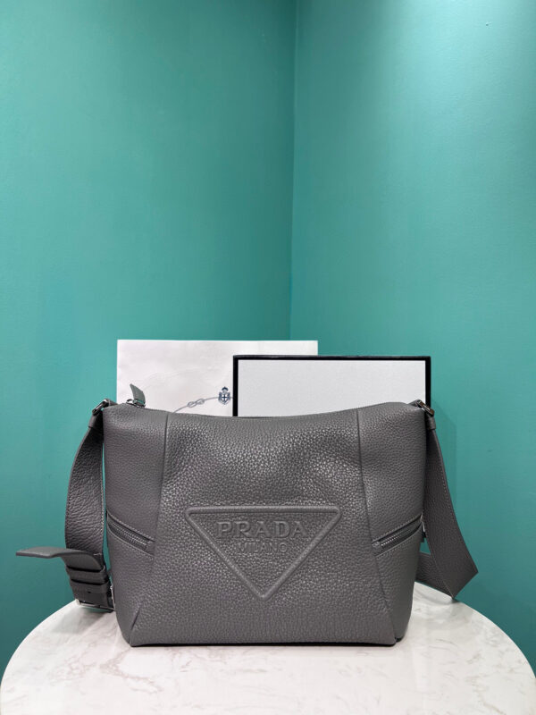 Bag With Shoulder Strap In Grey For Women 10.2 in/ 26cm 2VH165_2BBE_F0K44_V_OOO
