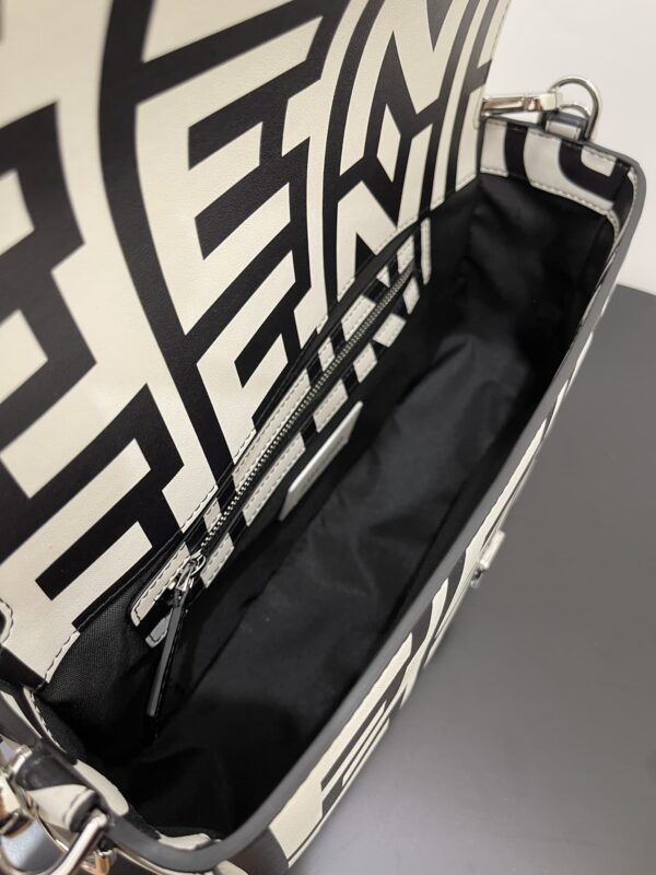 1:1 Replica Baguette Two-Tone Bag Black And White For Women 10.5in/27cm