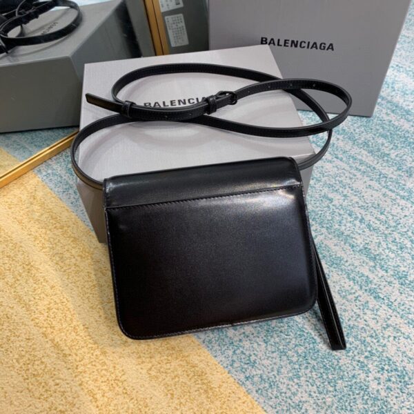 Balenciaga Bolso Bandolera B In Black, For Women, Women's Bags 7in/18cm