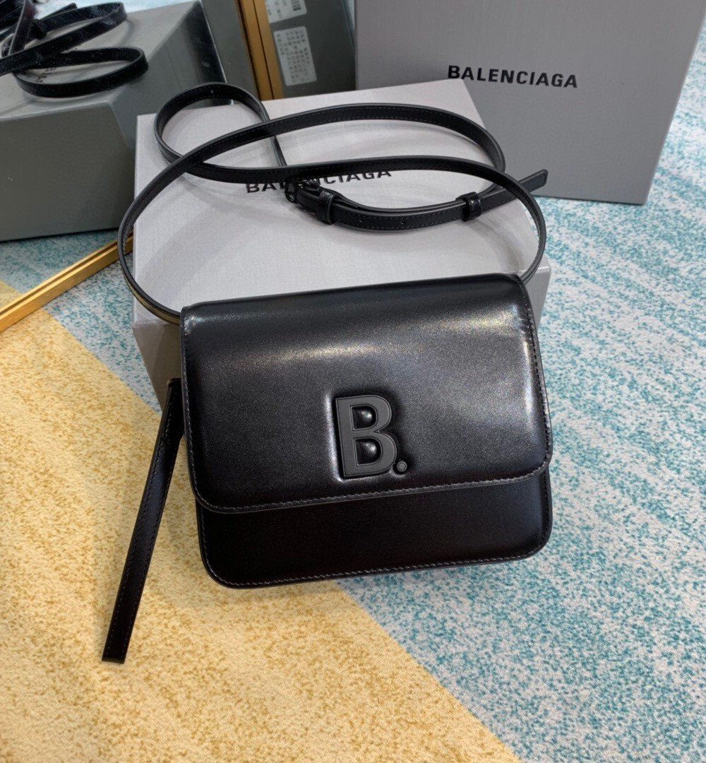 Balenciaga Bolso Bandolera B In Black, For Women, Women's Bags 7in/18cm