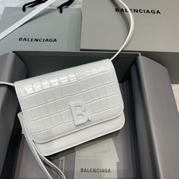 Balenciaga Bolso Bandolera B In Pink, For Women, Women's Bags 7in/18cm