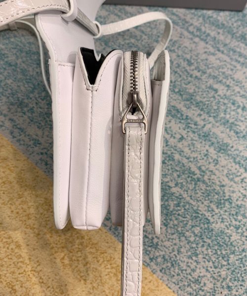 Balenciaga Bolso Bandolera B In White, For Women, Women's Bags 7in/18cm