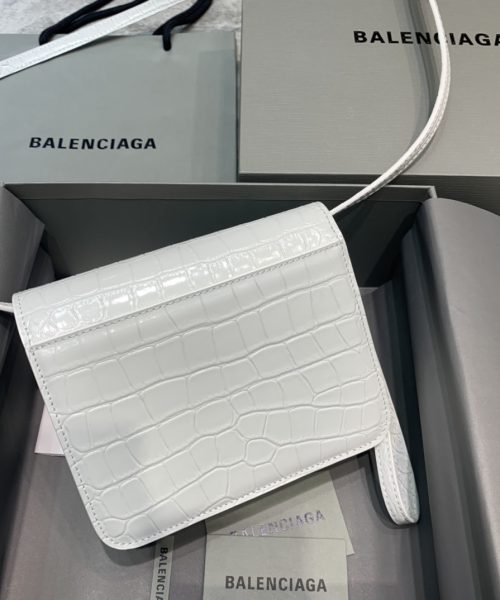 Balenciaga Bolso Bandolera B In White, For Women, Women's Bags 7in/18cm