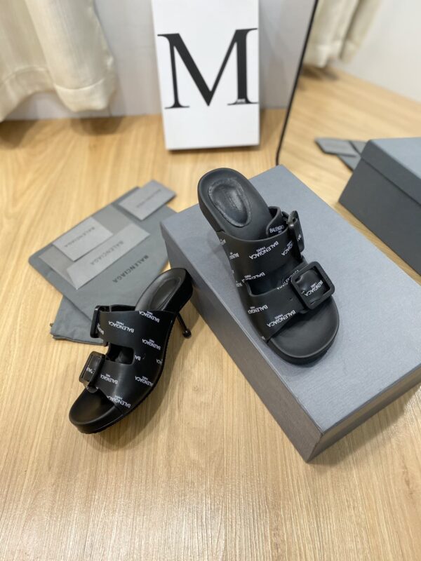 Balenciaga Cagole Sandal Black For Women