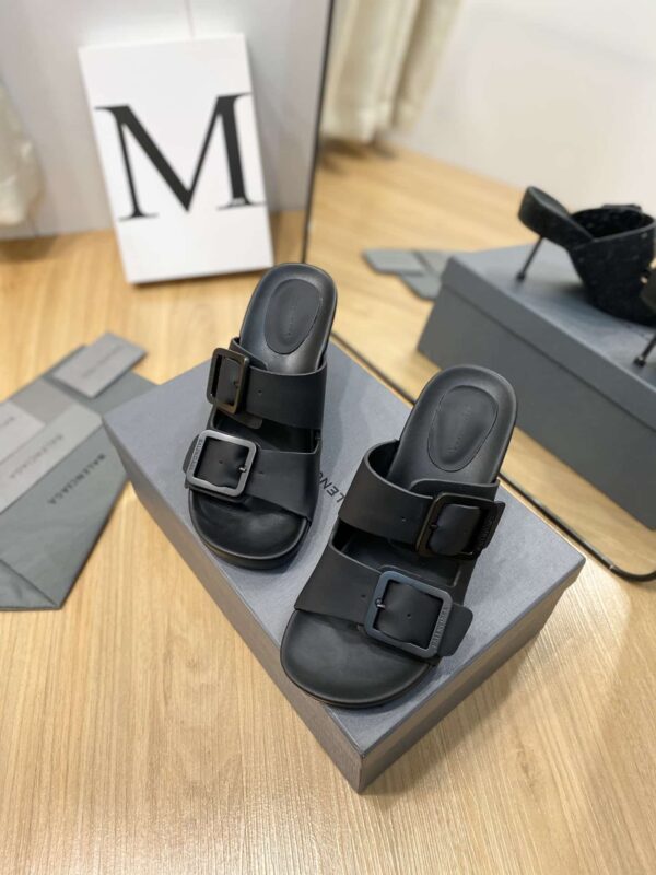 Balenciaga Cagole Sandal Black For Women