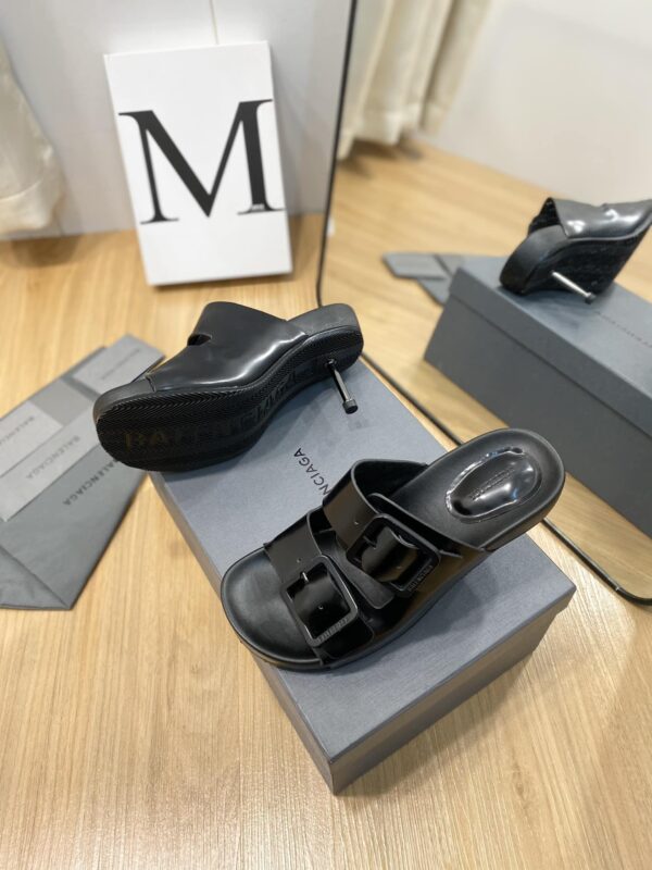 Balenciaga Cagole Sandal Black Shadow For Women
