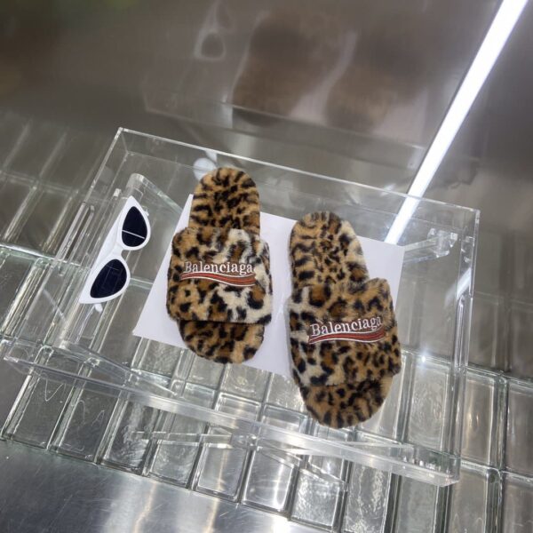 Balenciaga Furry Slide Brown For Women 