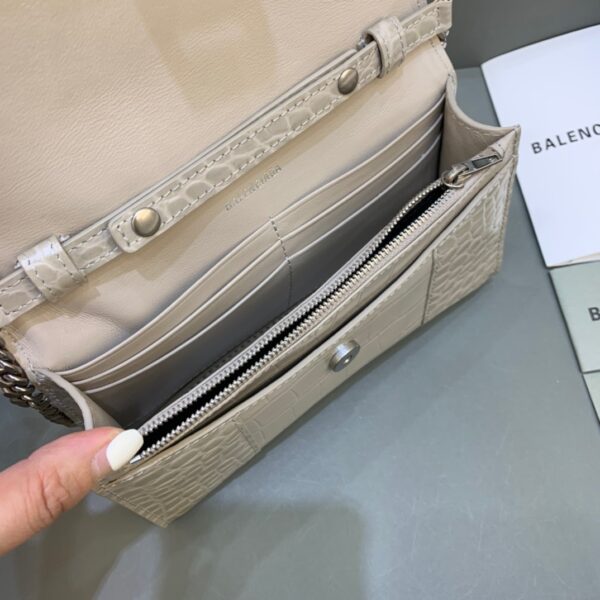Balenciaga Hourglass Wallet On Chain in Beige, For Women, Women's Bags 7.6in/19cm