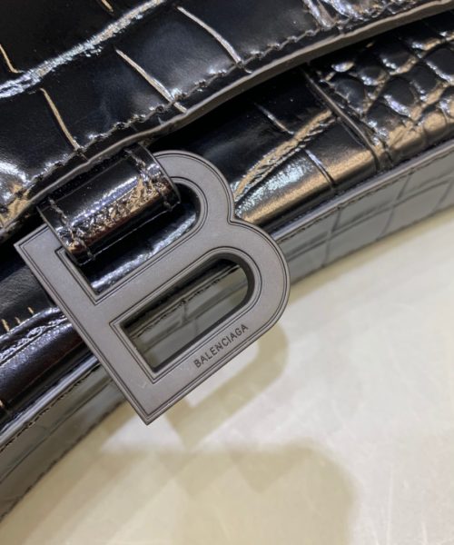 Balenciaga Hourglass Wallet On Chain in Black, For Women, Women's Bags 7.6in/19cm 6560501LR671000
