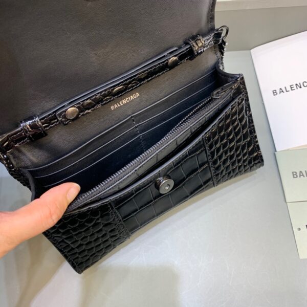 Balenciaga Hourglass Wallet On Chain in Black, For Women, Women's Bags 7.6in/19cm 6560501LR671000