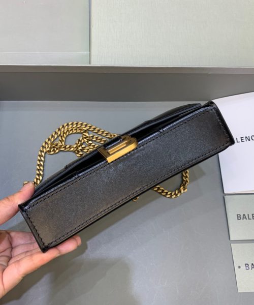 Balenciaga Hourglass Wallet On Chain in Black, For Women, Women's Bags 7.6in/19cm 6560501QJ4M1000