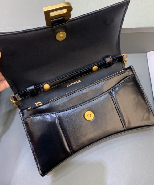 Balenciaga Hourglass Wallet On Chain in Black, For Women, Women's Bags 7.6in/19cm 6560501QJ4M1000