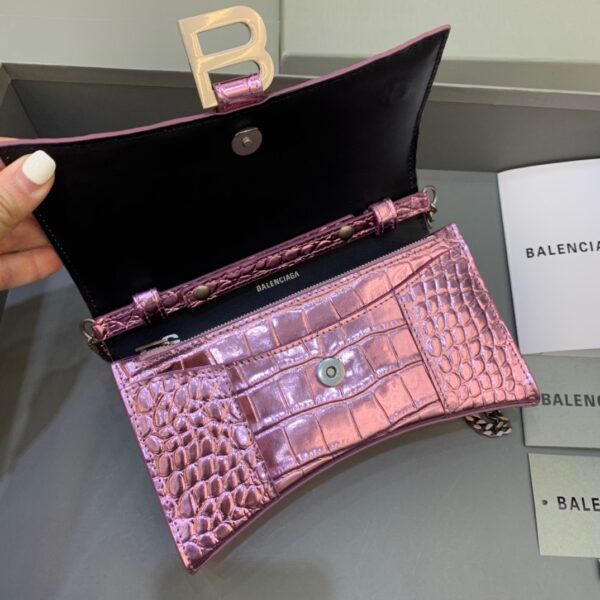 Balenciaga Hourglass Wallet On Chain in Pink, For Women, Women's Bags 7.6in/19cm