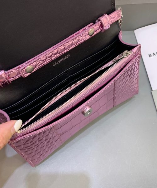 Balenciaga Hourglass Wallet On Chain in Pink, For Women, Women's Bags 7.6in/19cm