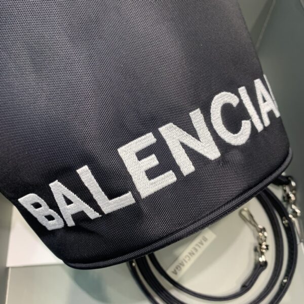 Balenciaga Le Cagole Medium Bucket Bag In Black, For Women, Women's Bags 7in/18cm