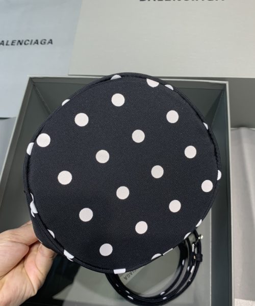 Balenciaga Le Cagole Medium Bucket Bag In Black, For Women, Women's Bags 7in/18cm