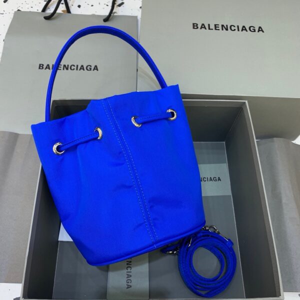 Balenciaga Le Cagole Medium Bucket Bag In Blue, For Women, Women's Bags 7in/18cm
