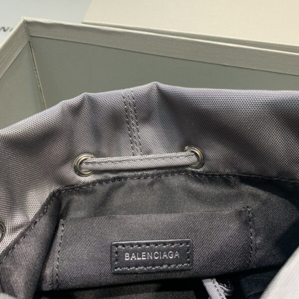 Balenciaga Le Cagole Medium Bucket Bag In Gray, For Women, Women's Bags 7in/18cm