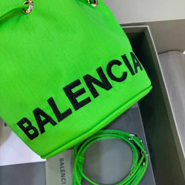 Balenciaga Le Cagole Medium Bucket Bag In Green, For Women, Women's Bags 7in/18cm