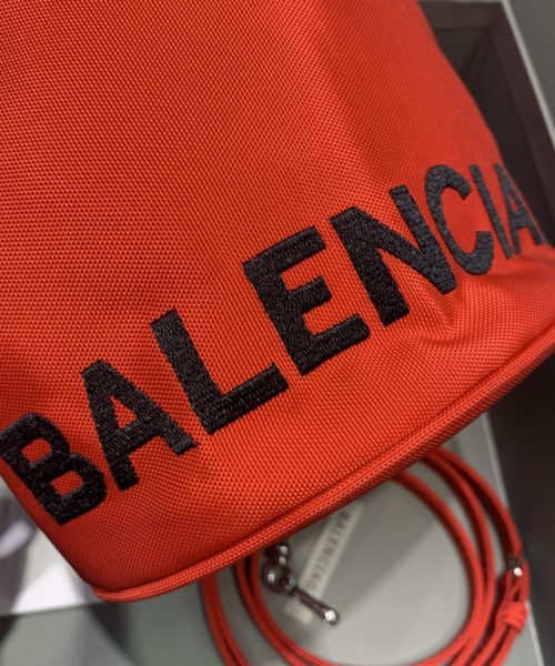 Balenciaga Le Cagole Medium Bucket Bag In Red, For Women, Women's Bags 7in/18cm