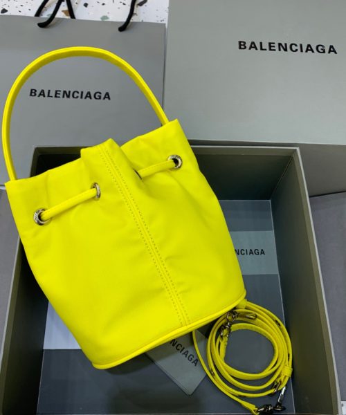 Balenciaga Le Cagole Medium Bucket Bag In Yellow, For Women, Women's Bags 7in/18cm