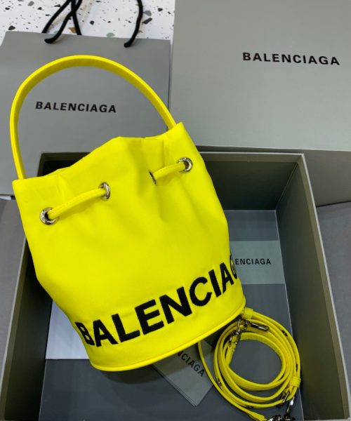 Balenciaga Le Cagole Medium Bucket Bag In Yellow, For Women, Women's Bags 7in/18cm