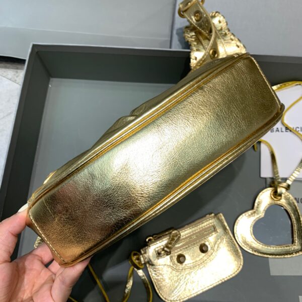 Balenciaga Le Cagole XS Shoulder Bag In Gold, For Women, Women's Bags 10.2in/26cm 6713090GT3M8005