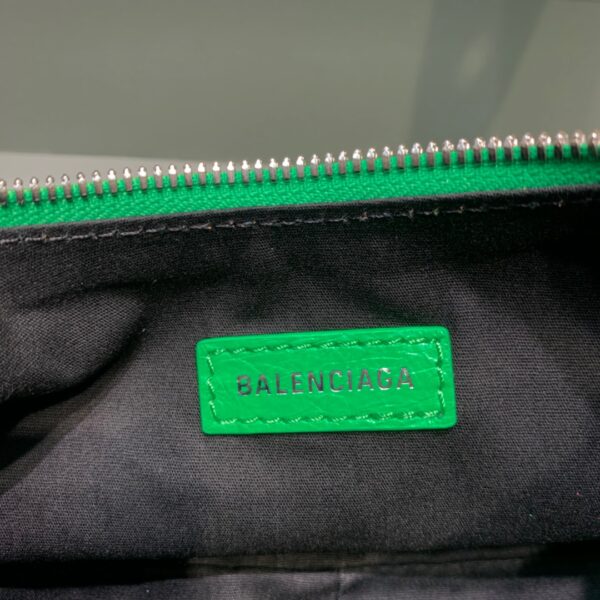 Balenciaga Le Cagole XS Shoulder Bag In Green, For Women, Women's Bags 10.2in/26cm 6713091VG9Y3809