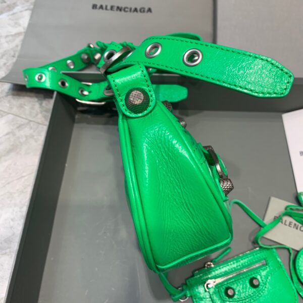 Balenciaga Le Cagole XS Shoulder Bag In Green, For Women, Women's Bags 10.2in/26cm 6713091VG9Y3809