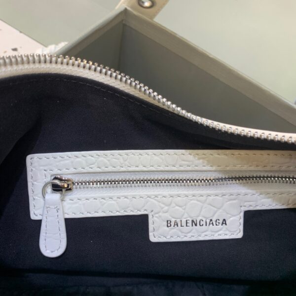 Balenciaga Le Cagole XS Shoulder Bag In White, For Women, Women's Bags 13in/33cm 700940210BK9104