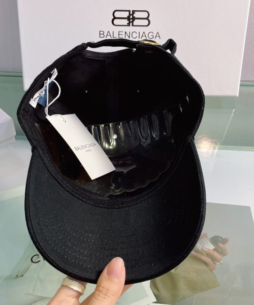 Balenciaga Logo Cap In Black