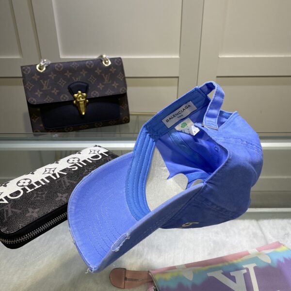 Balenciaga Logo Cap In Blue